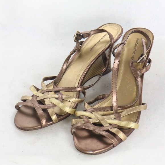 PREDICTIONS Open Strappy Wedge Sandals - Picture 4 of 8